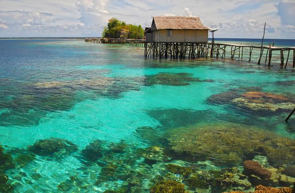 olele beach sulawesi