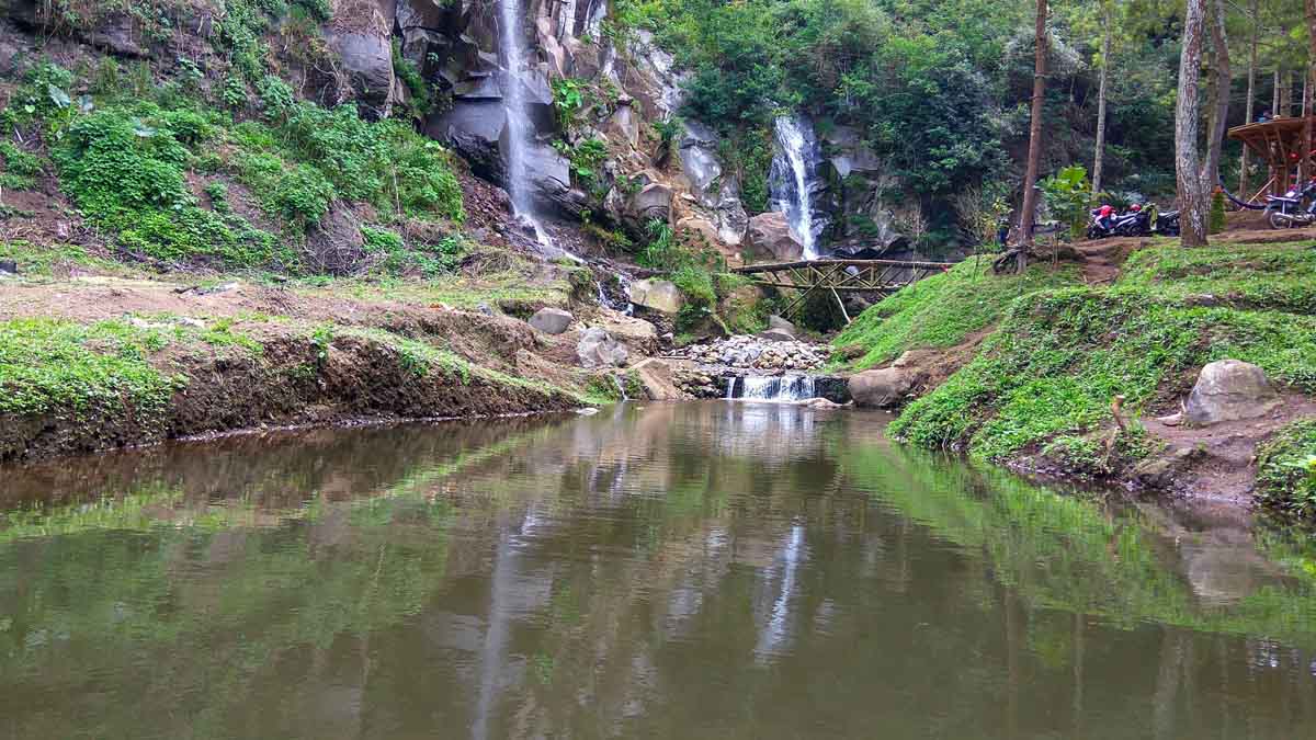 coban putri waterfall attraction in malang