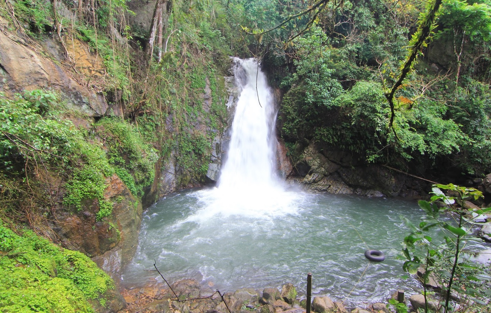 visit haratai waterfall during loksado festival