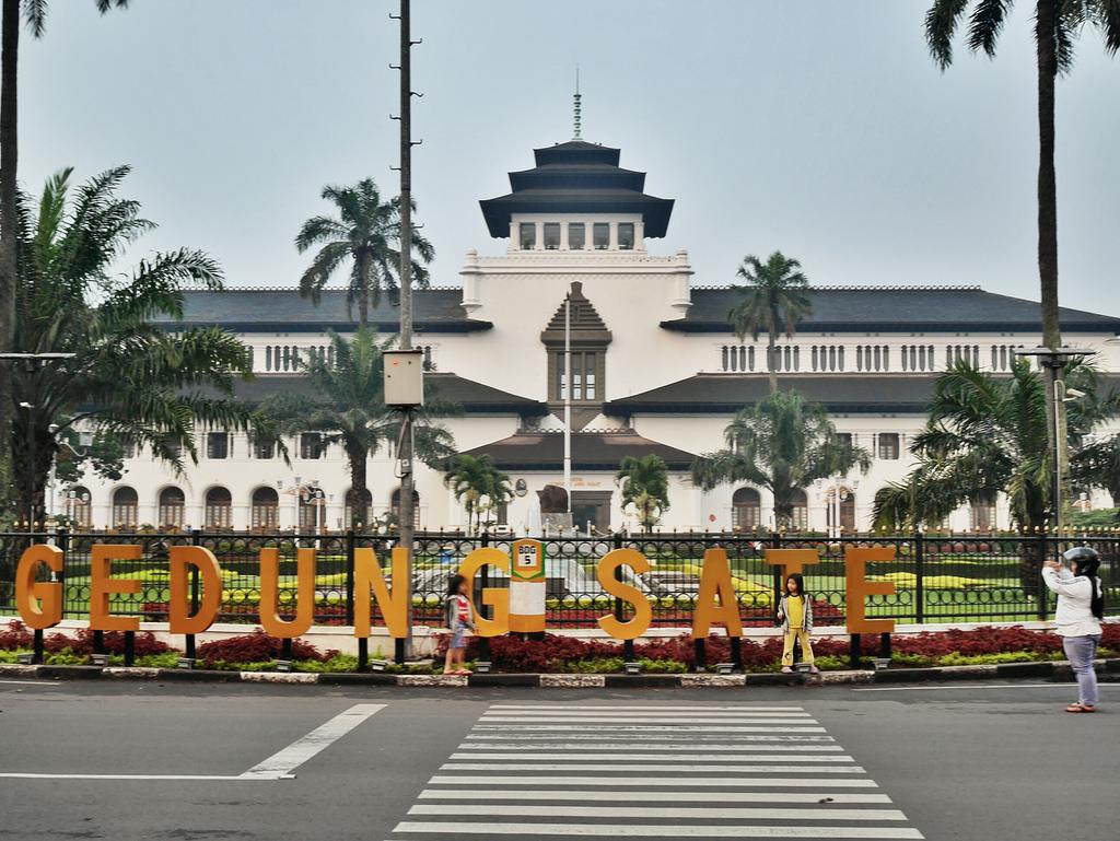 gedung sate historical building in bandung