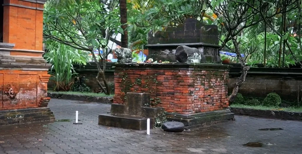 Blanjong Temple is an old temple located in the Sanur area of Bali
